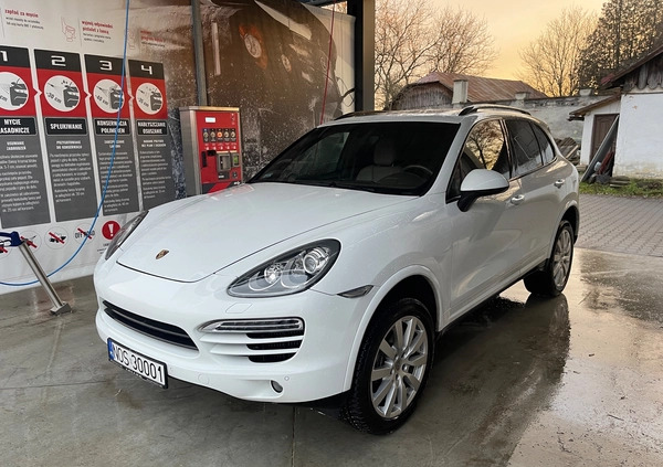 Porsche Cayenne cena 89999 przebieg: 241000, rok produkcji 2012 z Przemyśl małe 497